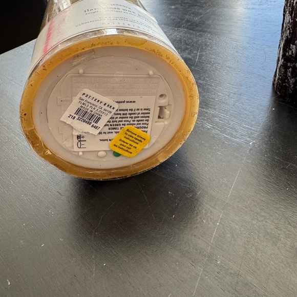 Pottery Barn Flameless Wax Pillar Candle 4x8 Carmel/yellow color - Picture 3 of 3